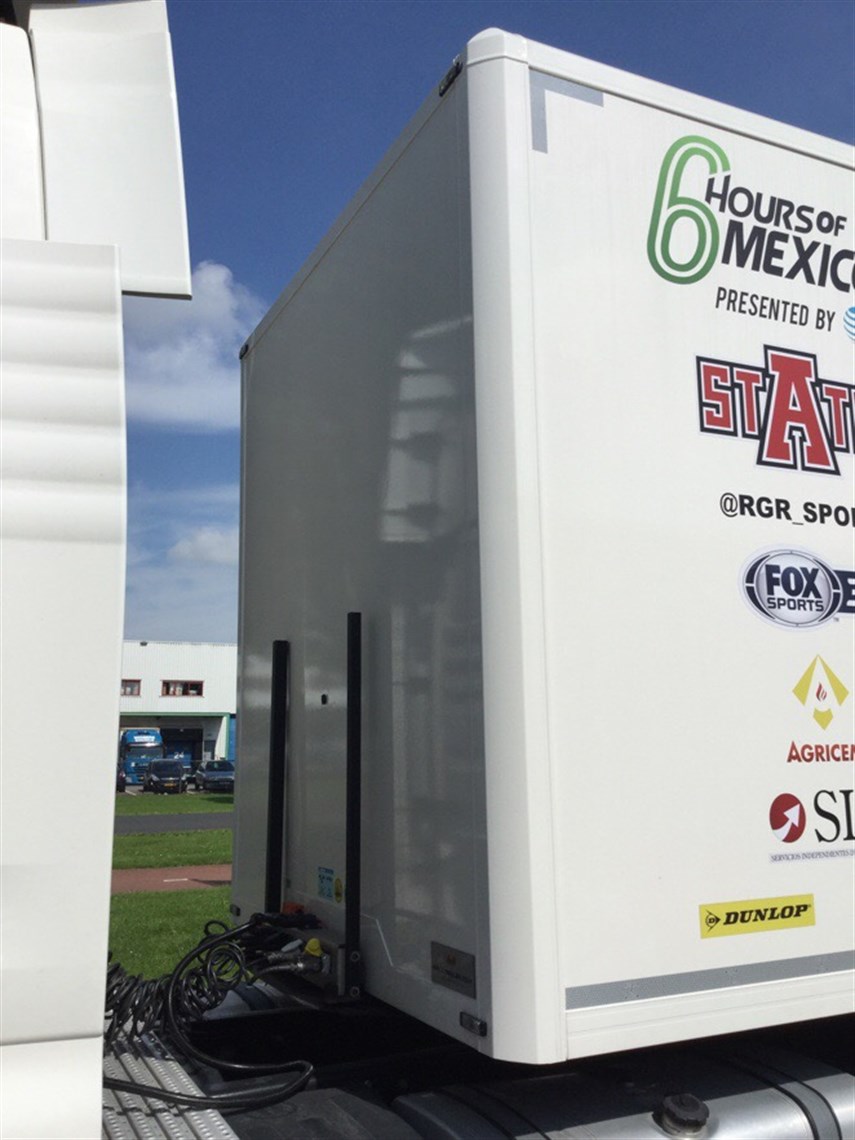 racetrailer-20162-with-office-and-double-deck