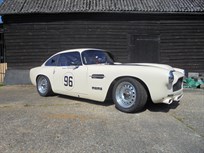 aston-martin-db4-lightweight