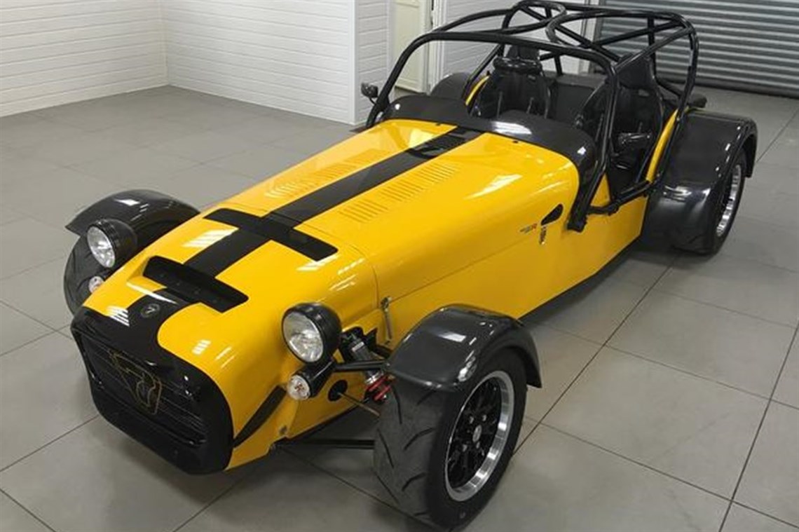 caterham-seven-20-2dr-620r-sv-widebody-vat-qu