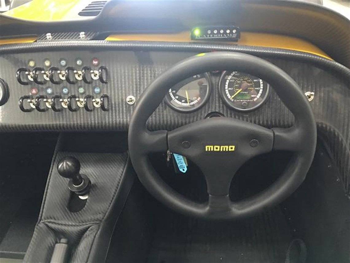 caterham-seven-20-2dr-620r-sv-widebody-vat-qu
