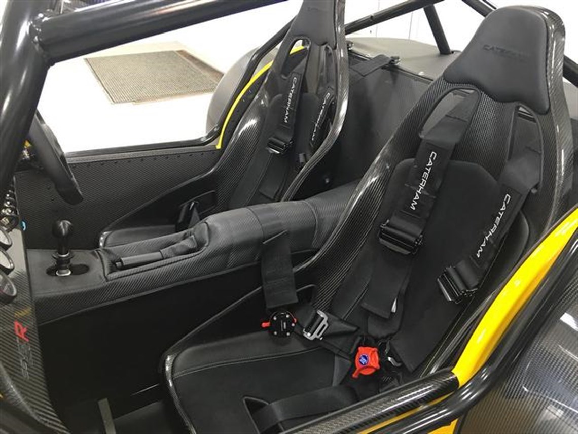 caterham-seven-20-2dr-620r-sv-widebody-vat-qu