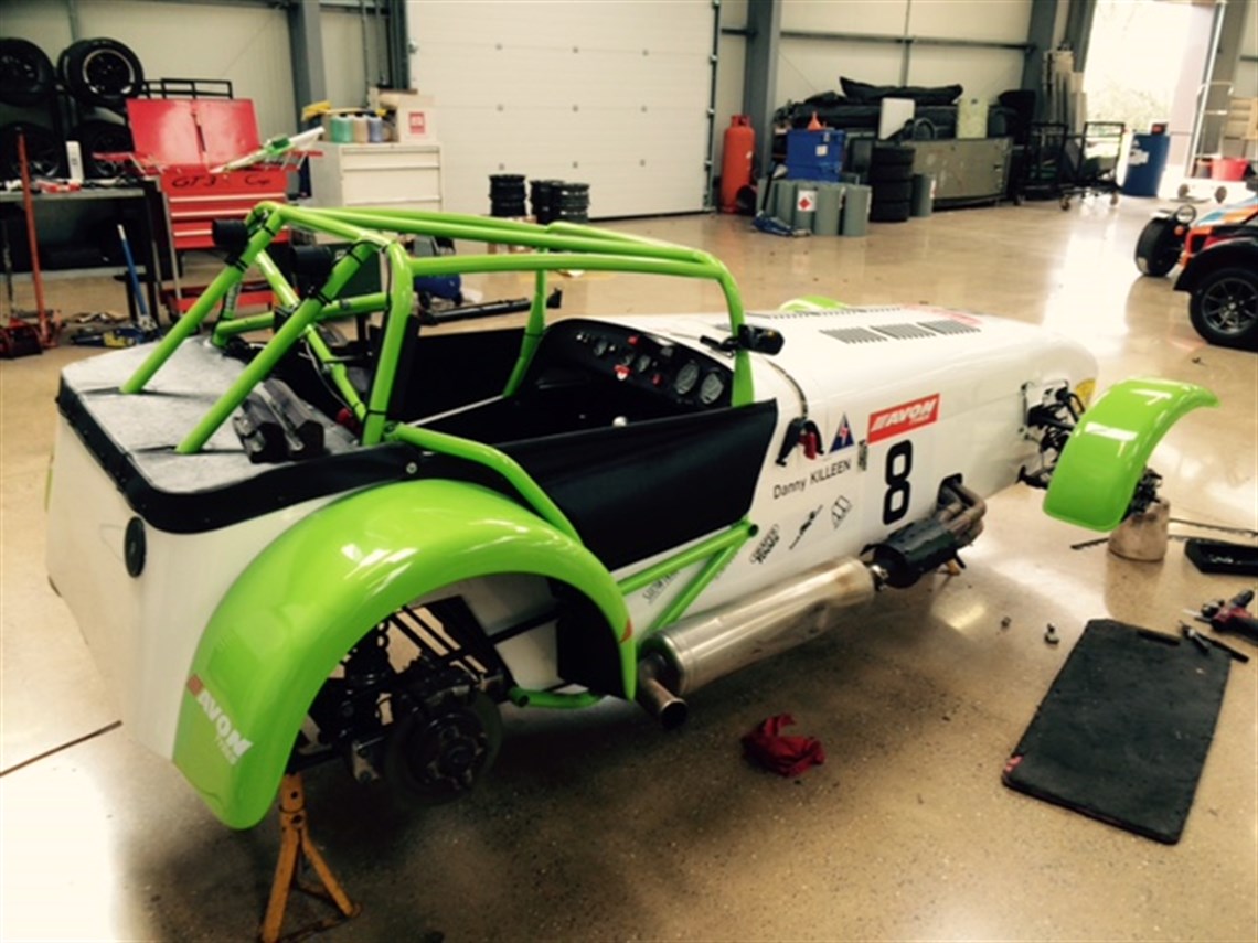 2012-caterham-supersport