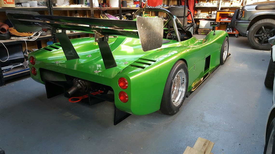 radical-pr6---complete-high-spec-car-minus-en