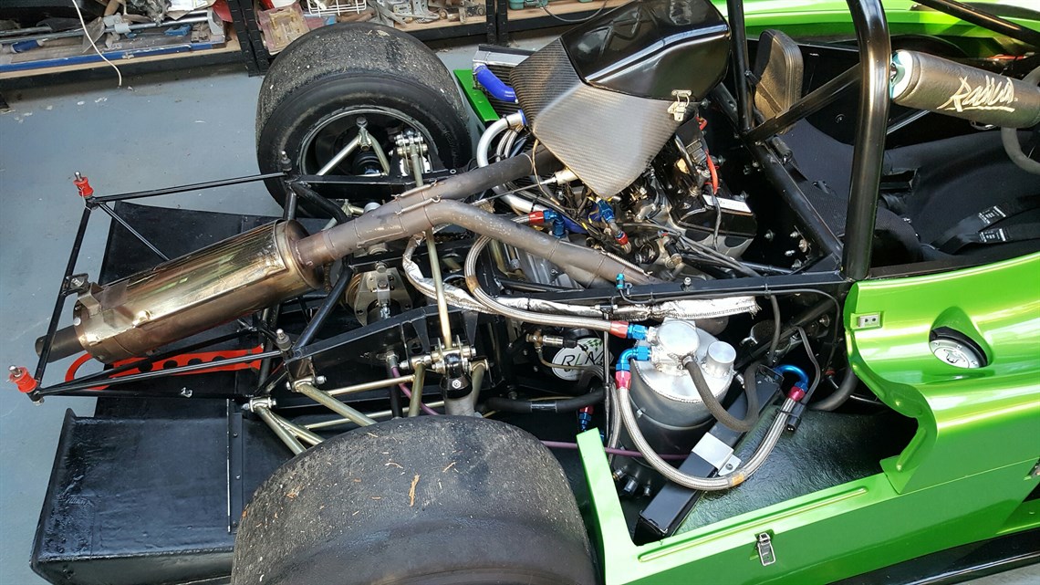 radical-pr6---complete-high-spec-car-minus-en