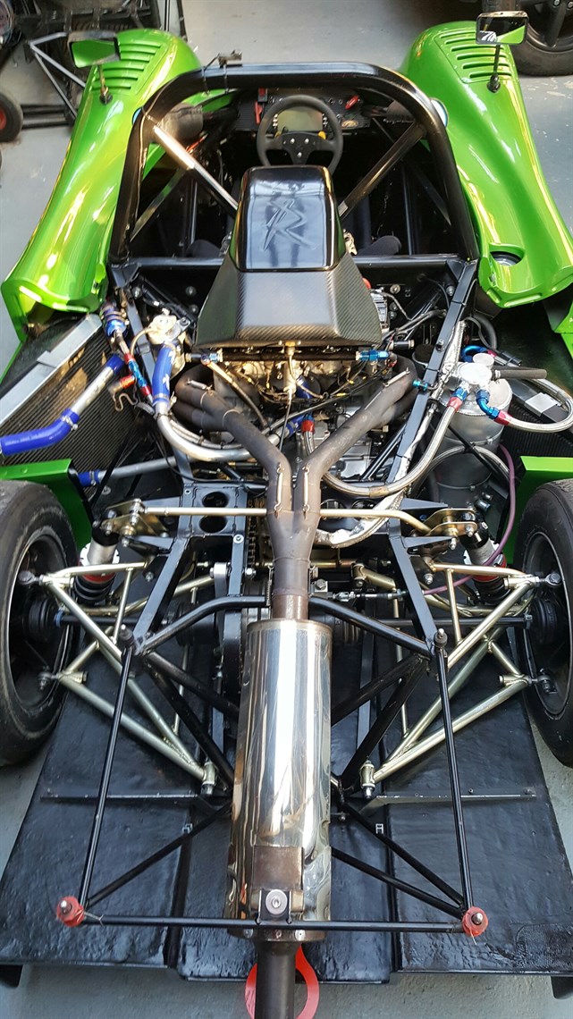 radical-pr6---complete-high-spec-car-minus-en