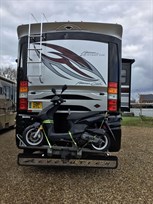 fleetwood-revolution-motorhome-42w