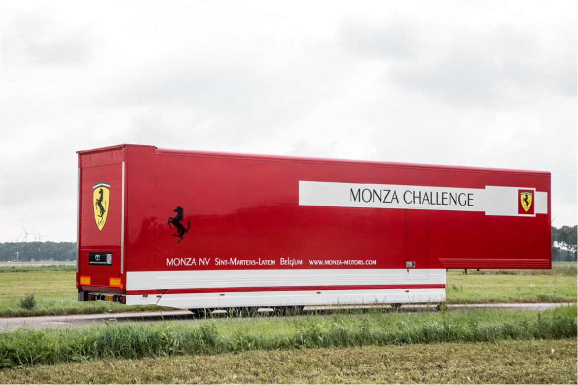 ferrari-racetrailer-double-deck-will-fit-5-to