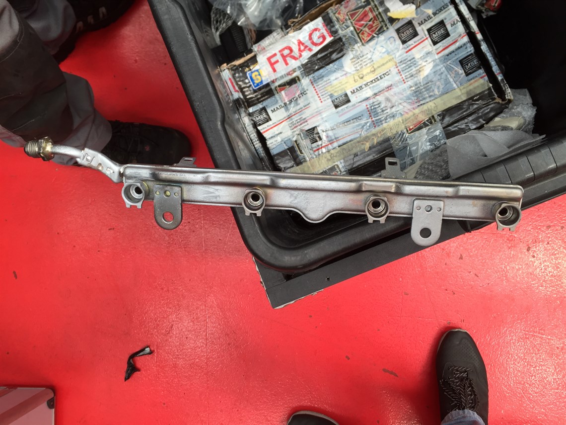 wolf-gb-08-sports-prototype-cars-offers-invit