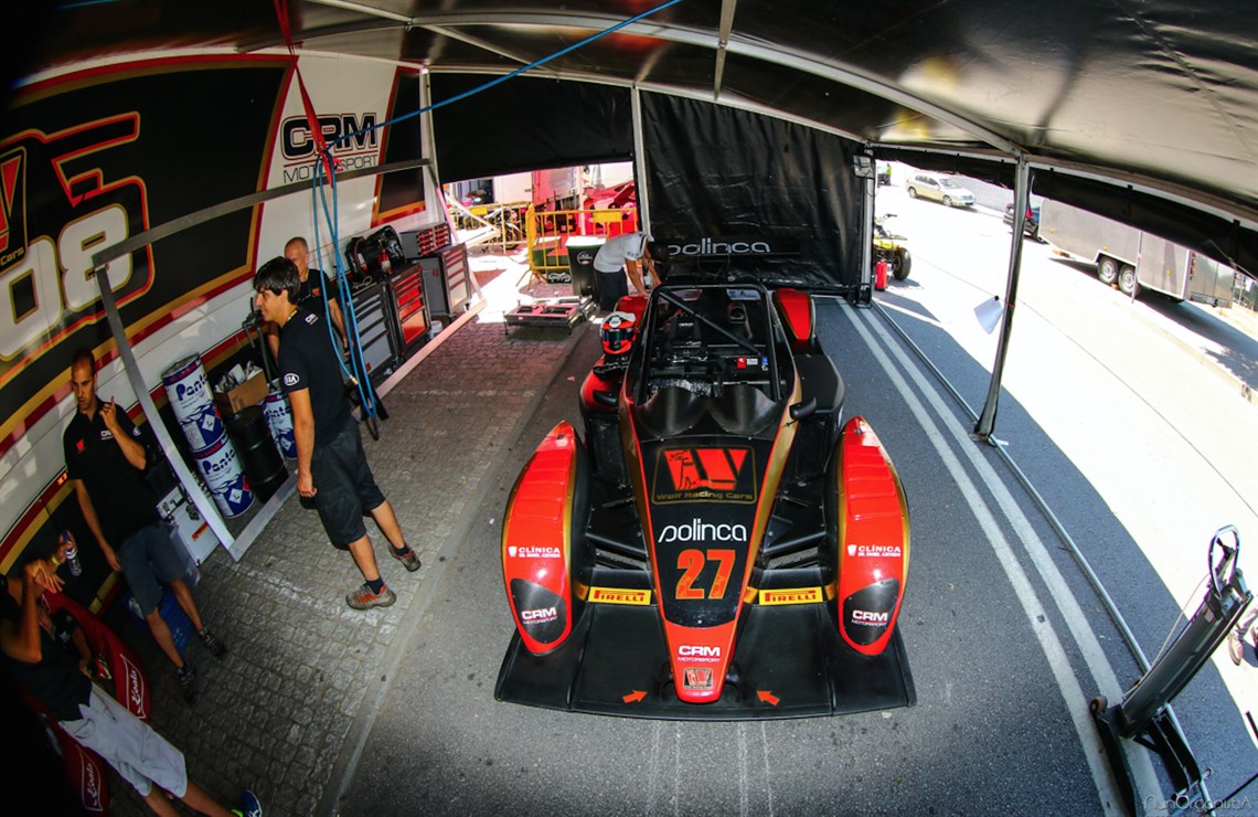 wolf-gb-08-sports-prototype-cars-offers-invit