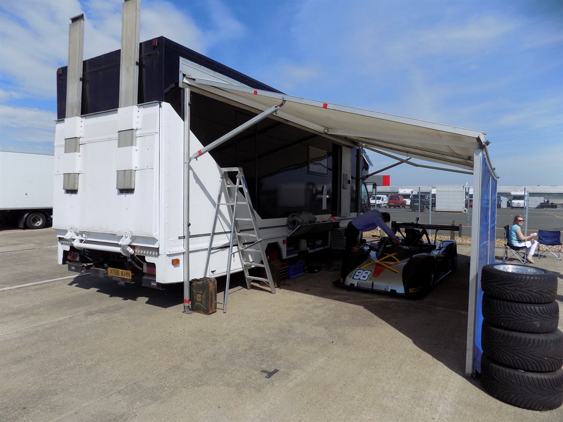 isuzu-nqr-75-ton-race-truck---sold