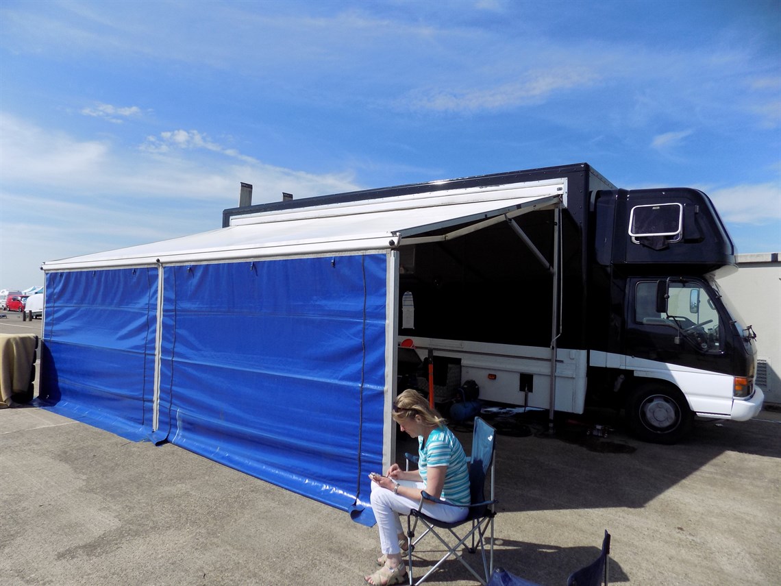 isuzu-nqr-75-ton-race-truck---sold