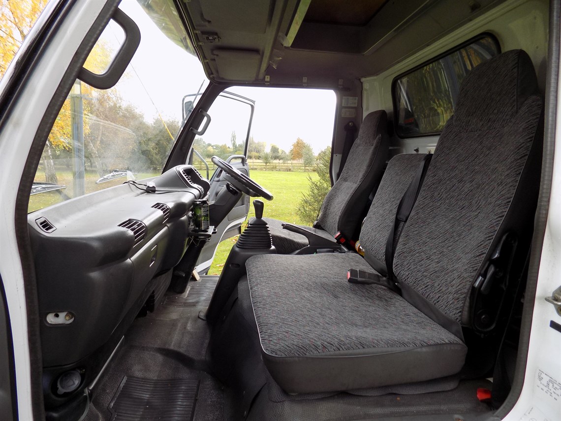 isuzu-nqr-75-ton-race-truck---sold