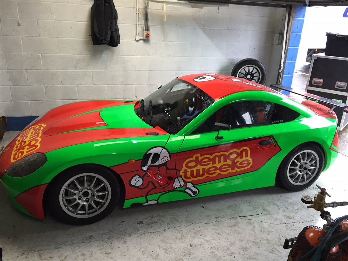 ginetta-g40---race-winning-car