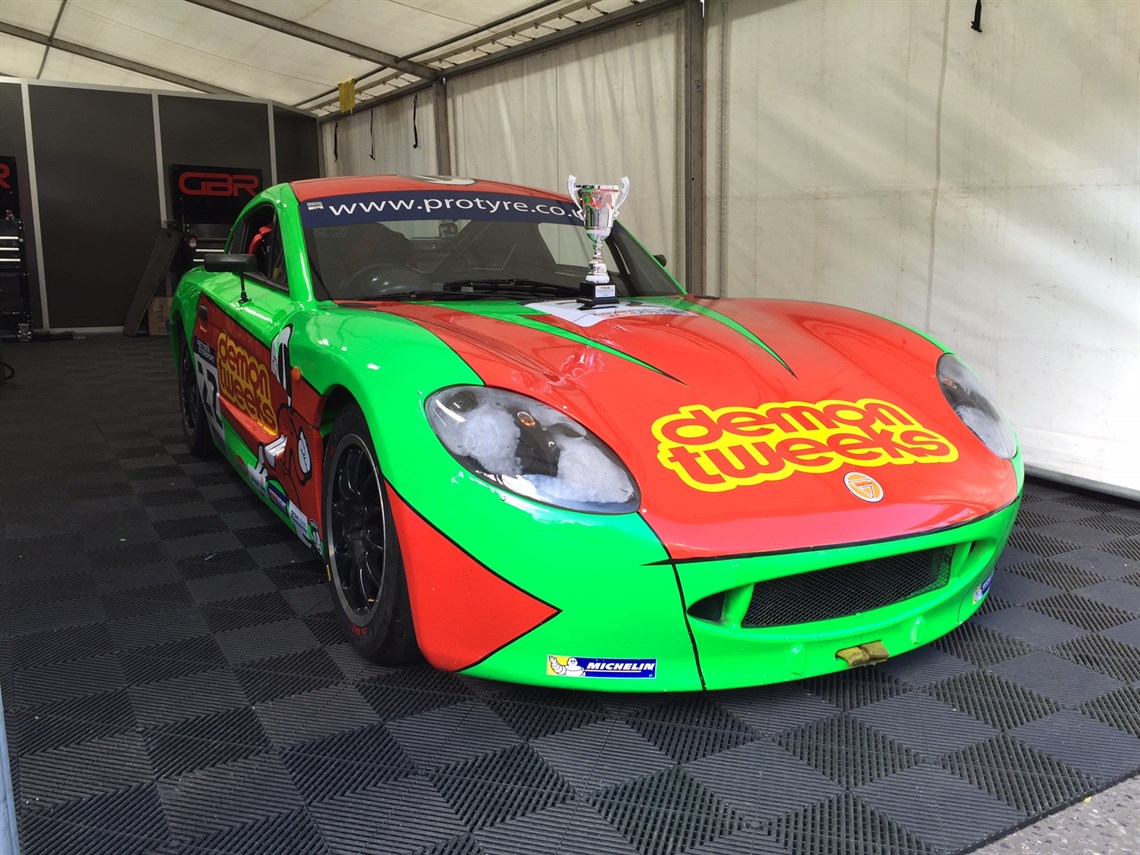 ginetta-g40---race-winning-car