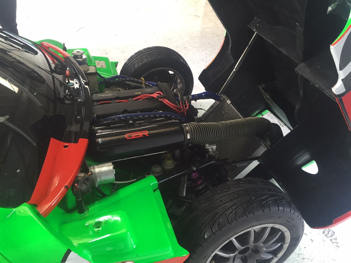 ginetta-g40---race-winning-car