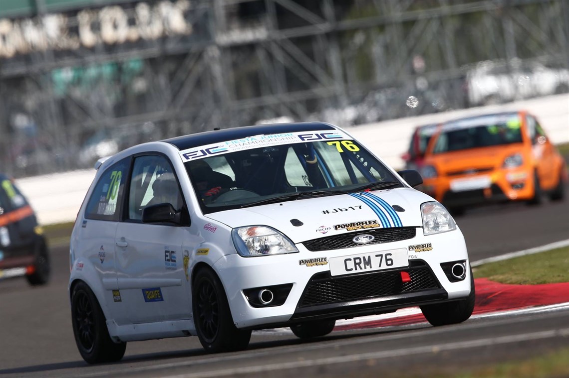 2-x-ford-fiesta-st150