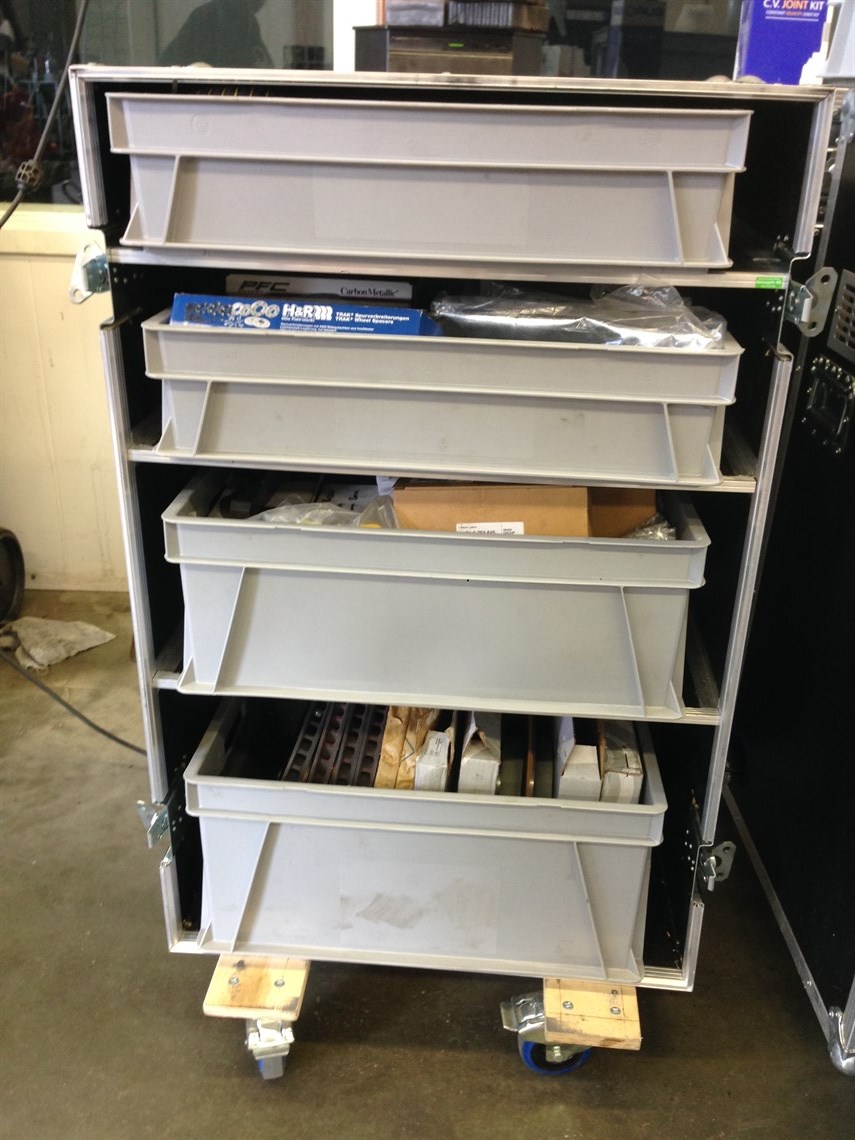 mini-challenge-r56-car-modified-for-endurance