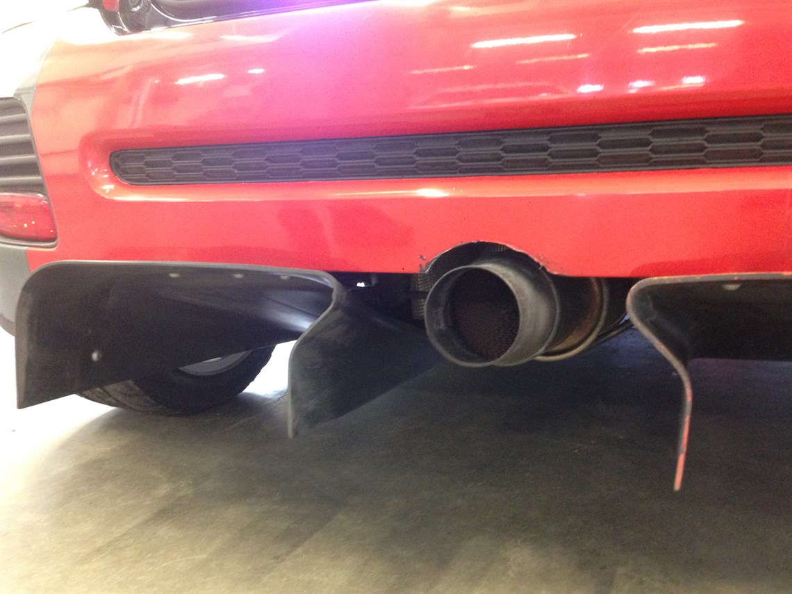 mini-challenge-r56-car-modified-for-endurance