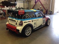 mini-challenge-r56-car-modified-for-endurance