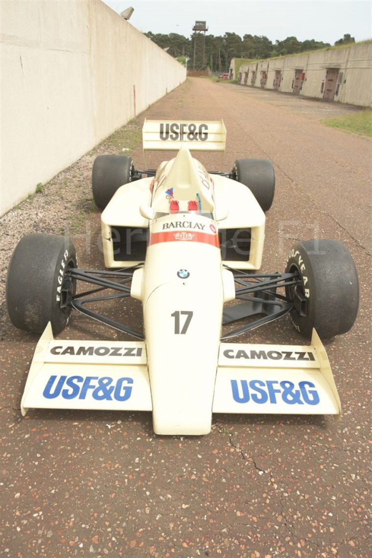 arrows-a8-f1-show-car