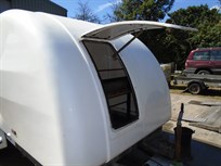 prg-twin-axle-race-enclosed-race-trailer