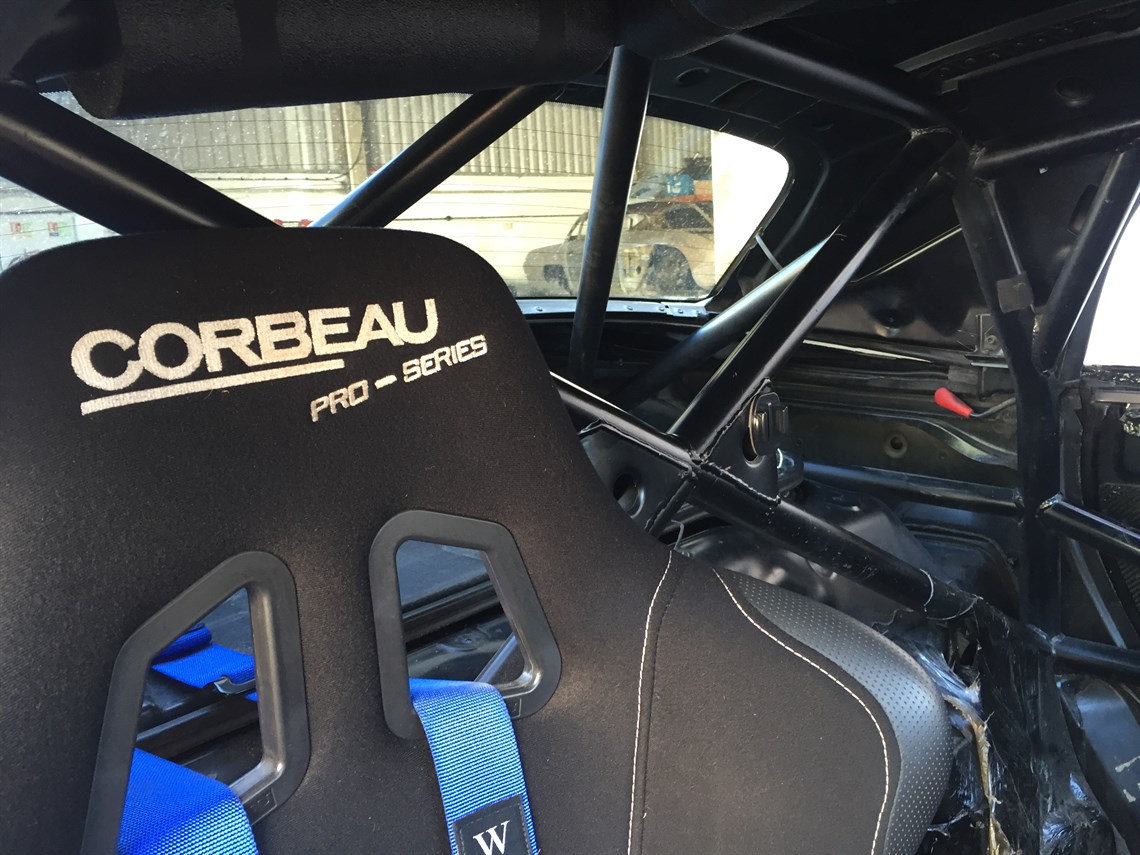 porsche-boxster-32s-race-car