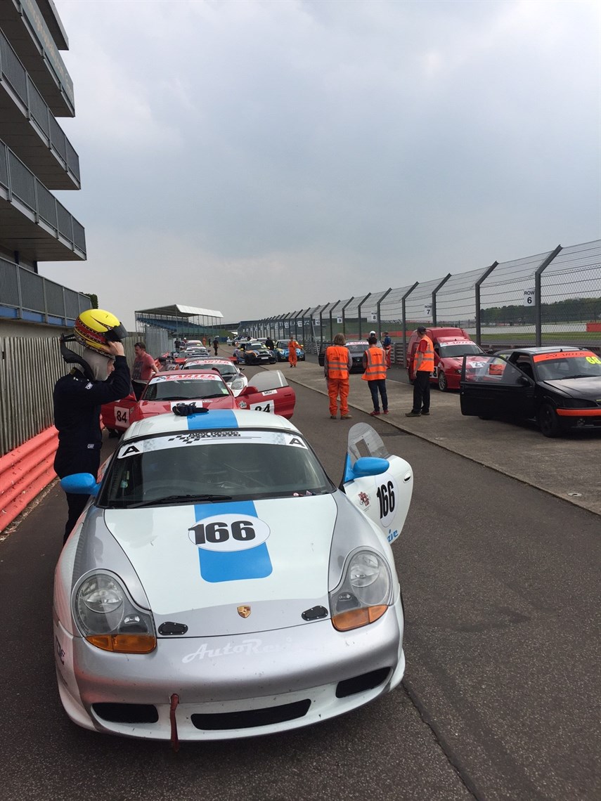 porsche-boxster-32s-race-car