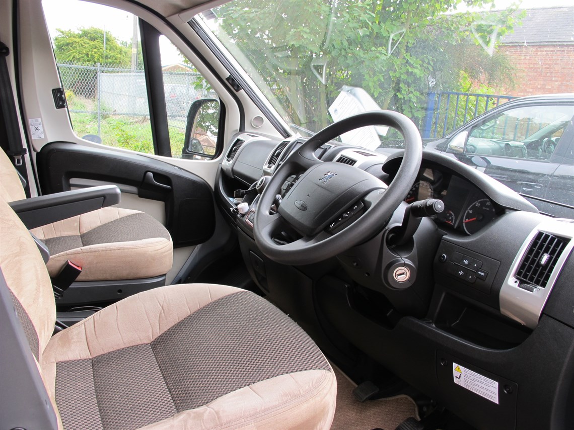 autocruise-quartet-2013