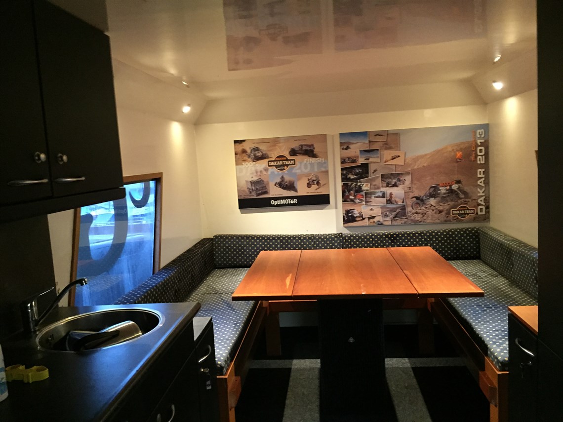 racetrailer-2-large-awnings-fit-4-cars-fresh