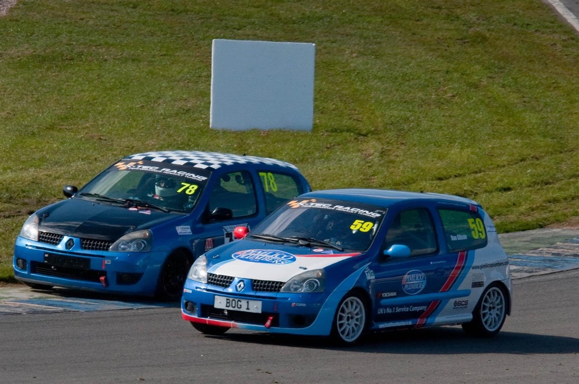 750mc-renault-clio-182-championship-car