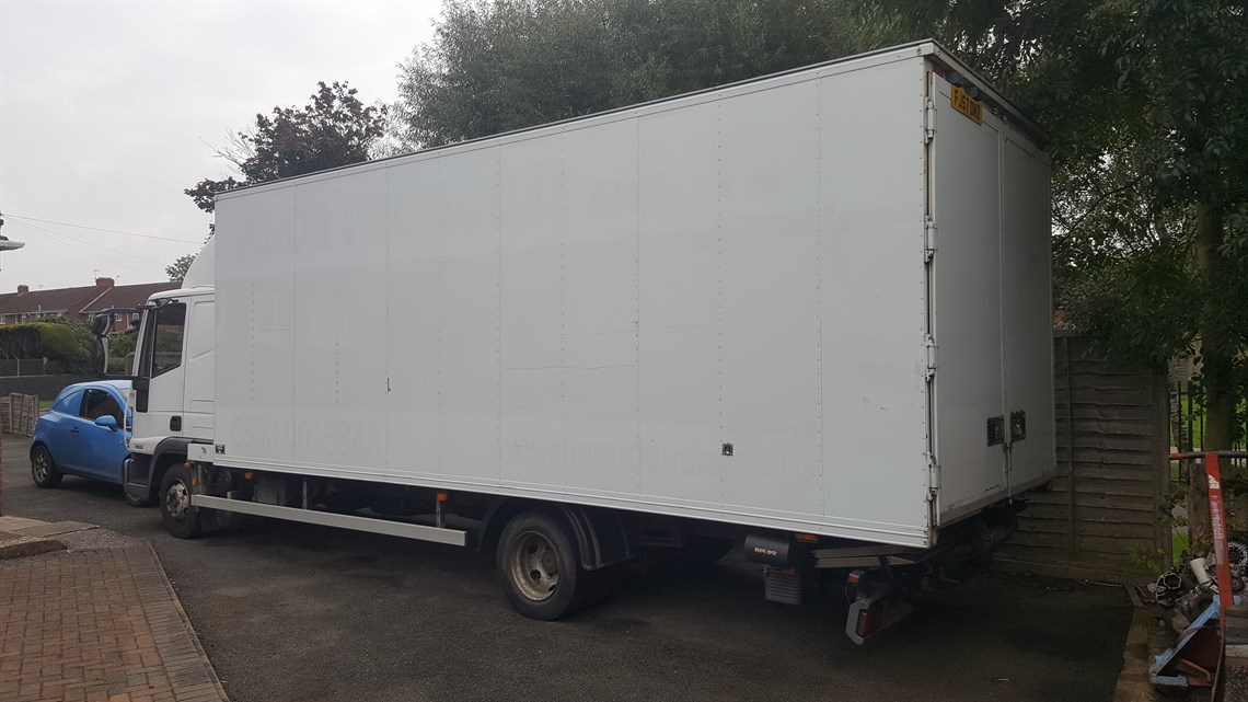 iveco-car-transporter