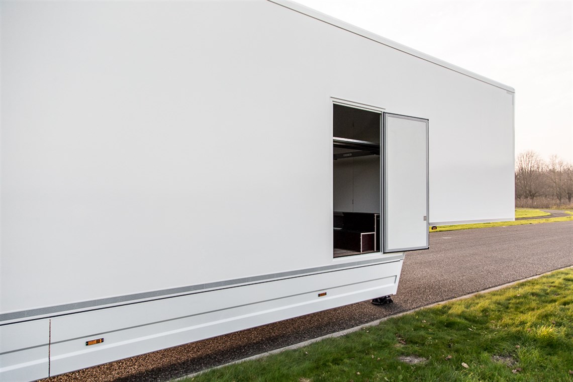 2015-racetrailer-with-office-and-2nd-flex-dec