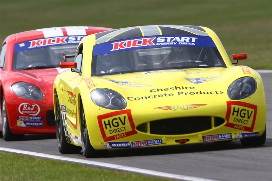 ginetta-g40-junior