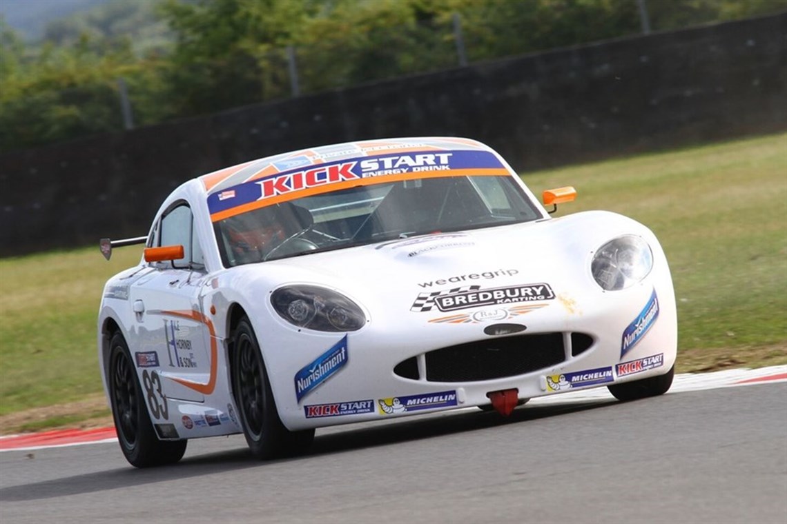 ginetta-g40-junior