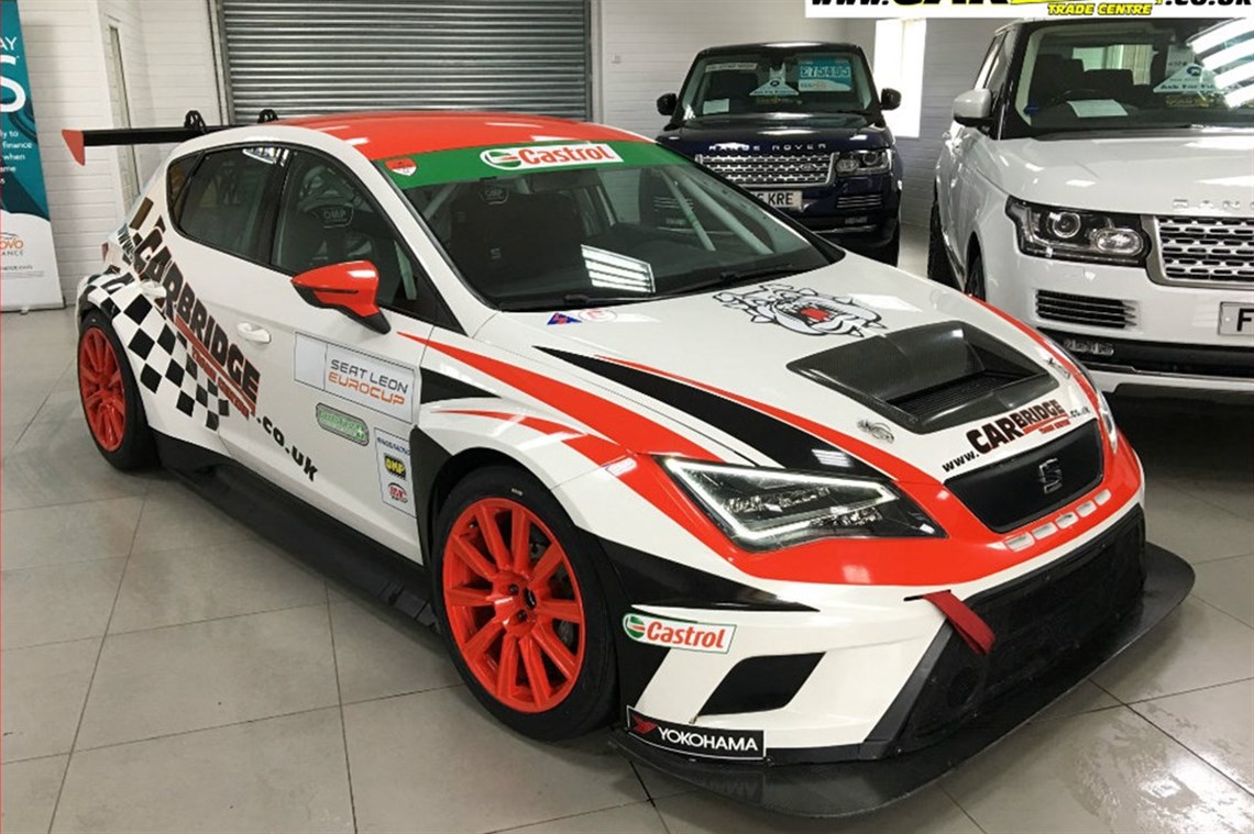 2015-seat-leon-eurocup-factory-race-car---cha