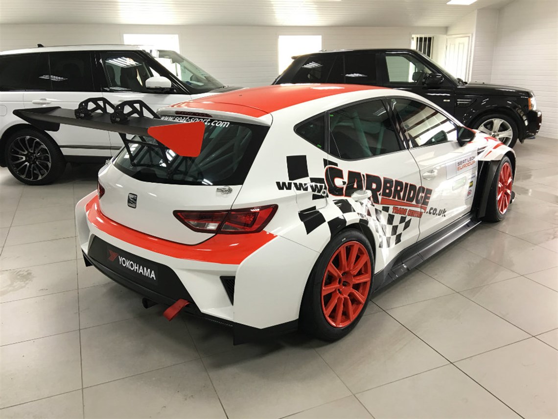 2015-seat-leon-eurocup-factory-race-car---cha