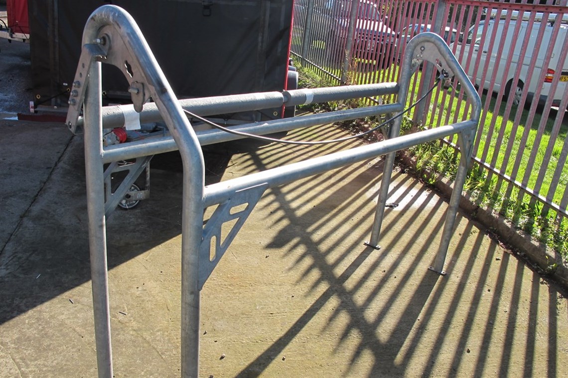 brian-james-high-level-tyre-rack