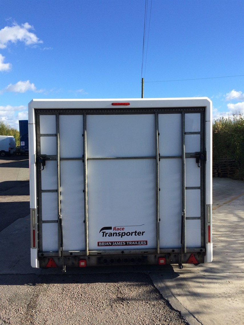 brian-james-race-transporter-5
