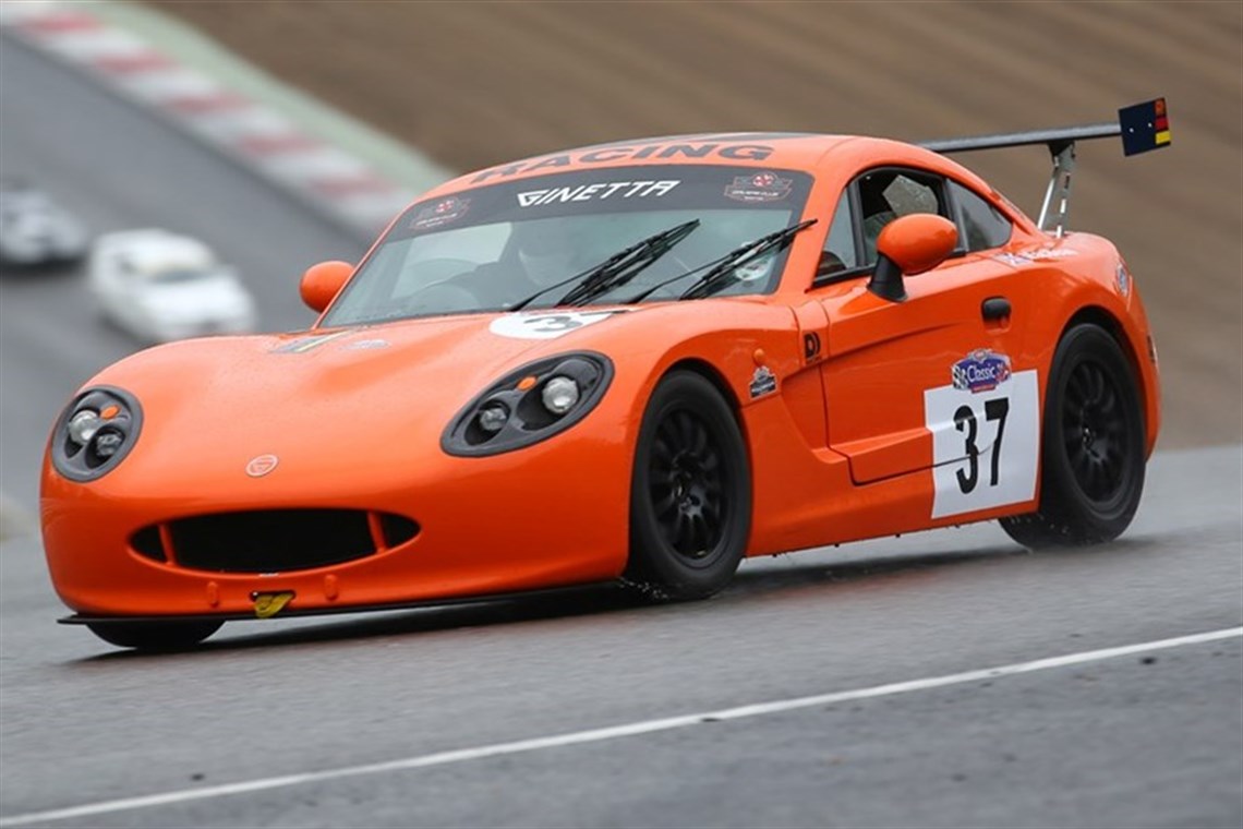 Brands Hatch 2015