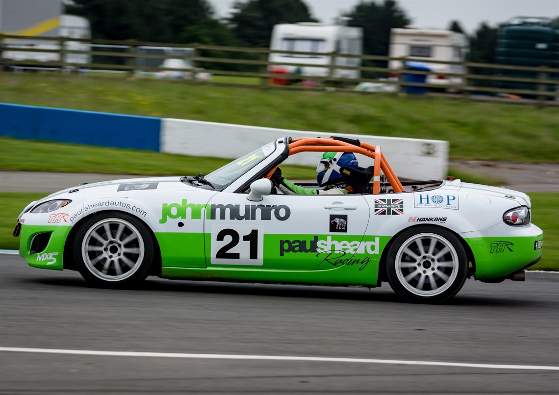 Car 21 Donington Park 2016