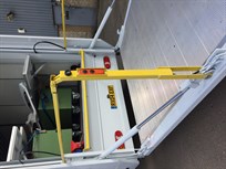 scania-18t-race-2-car-motorsport-transporter