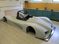 srof-s6-sports-car-2017