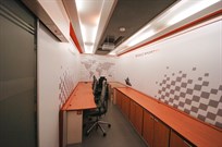 renault-f1-pump-up-office-racetrailer-incl-ma