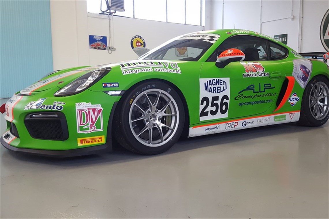 porsche-cayman-gt4-clubsport