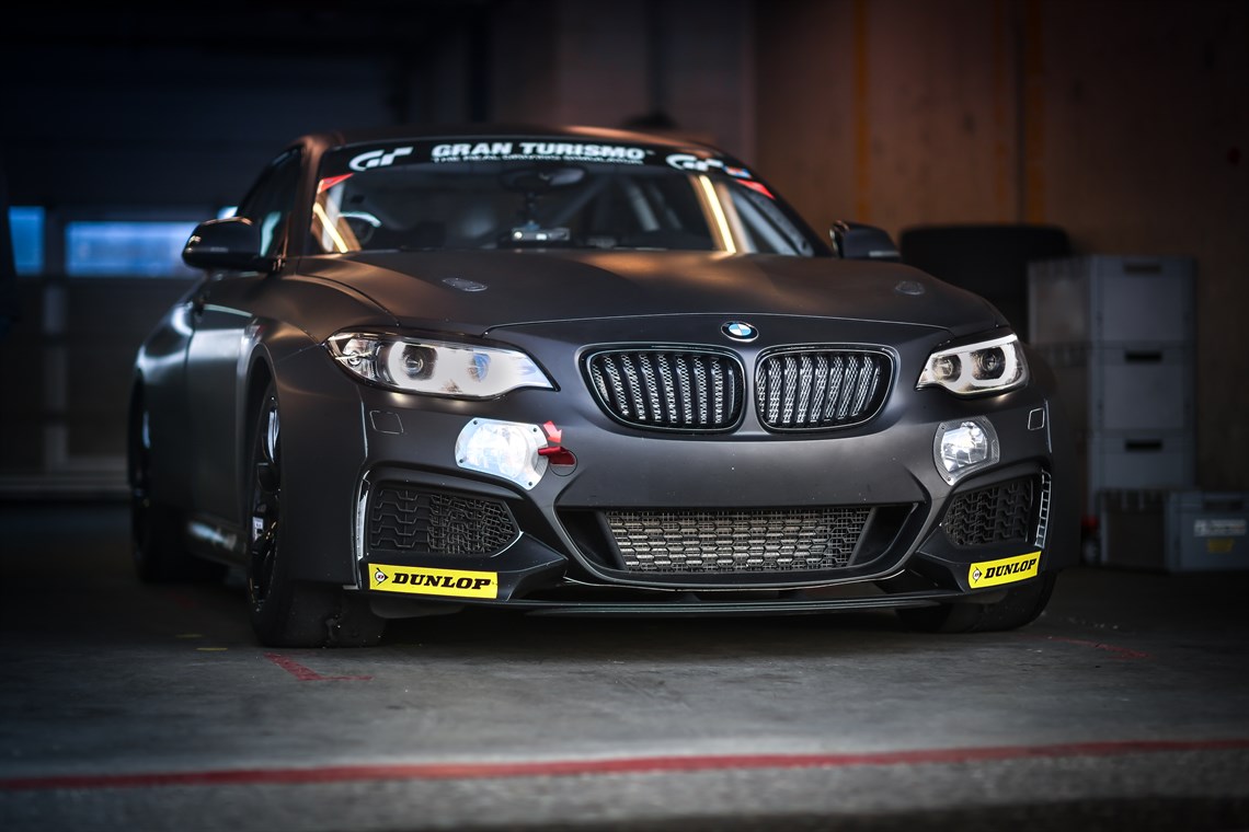 Bmw m235i racing