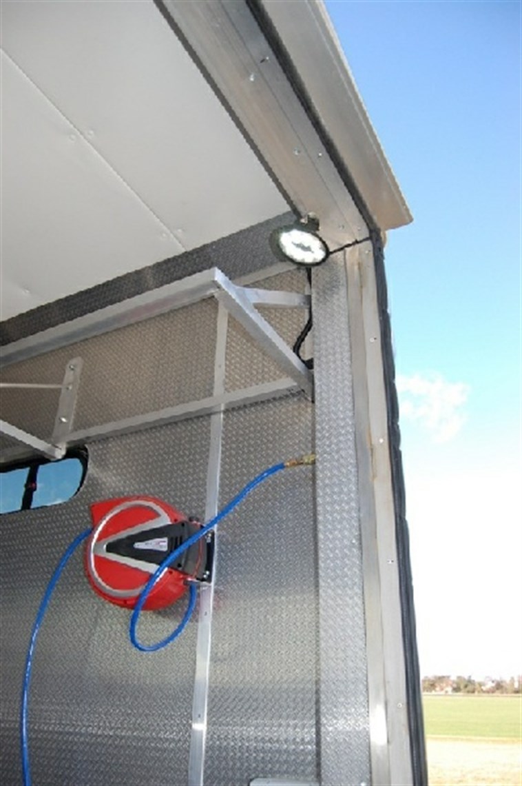 2007-iveco-eurocargo-race-car-transporter-and