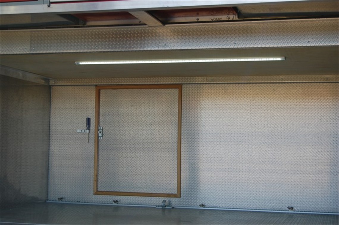 2007-iveco-eurocargo-race-car-transporter-and