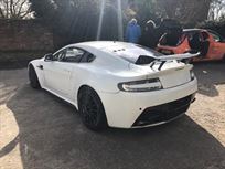 aston-martin-v8-vantage-gt4-093-zero-hours-en