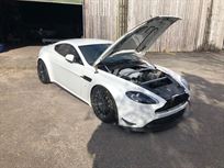 aston-martin-v8-vantage-gt4-093-zero-hours-en