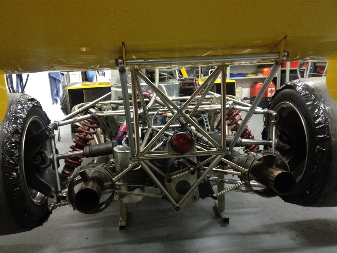 1974-lola-t332-f5000---hu38-a